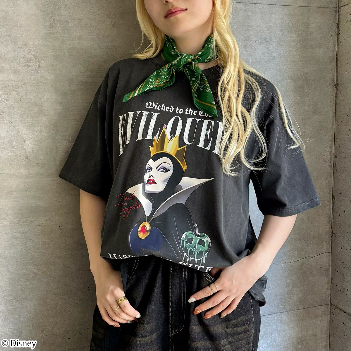 Disney】EVIL QUEEN/Tシャツ(PONEYCOMB TOKYO) | PONEYCOMB TOKYO