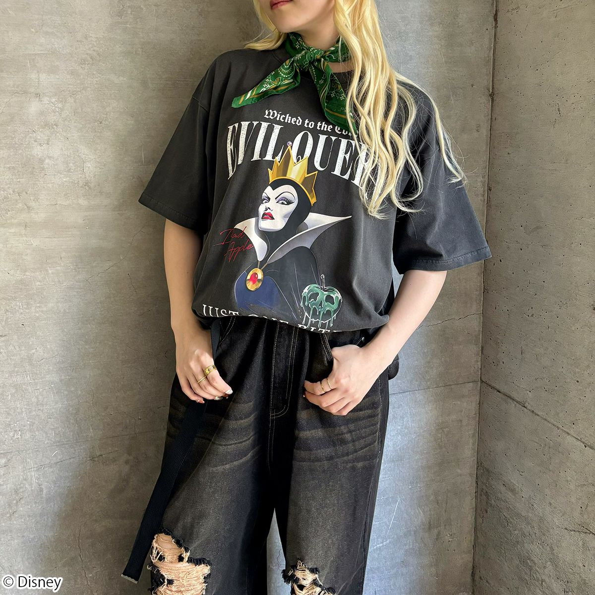 Disney】EVIL QUEEN/Tシャツ(PONEYCOMB TOKYO) | PONEYCOMB TOKYO
